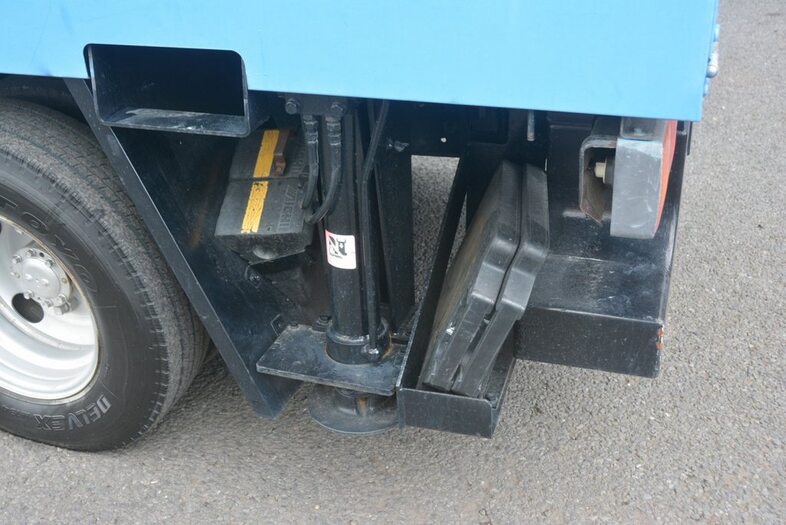三菱 キャンター 小型 高所・建柱車 高所作業車 PA-FE73DB｜画像15