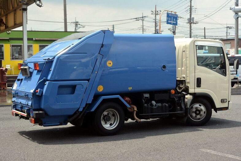 いすゞ エルフ 小型 パッカー車 プレス式 TKG-NMR85AN｜画像2