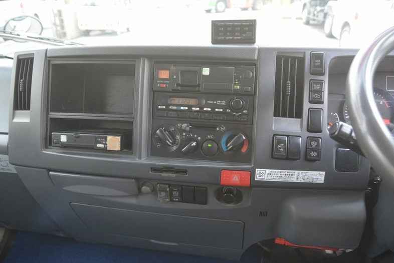 いすゞ エルフ 小型 パッカー車 プレス式 TKG-NMR85AN｜画像12