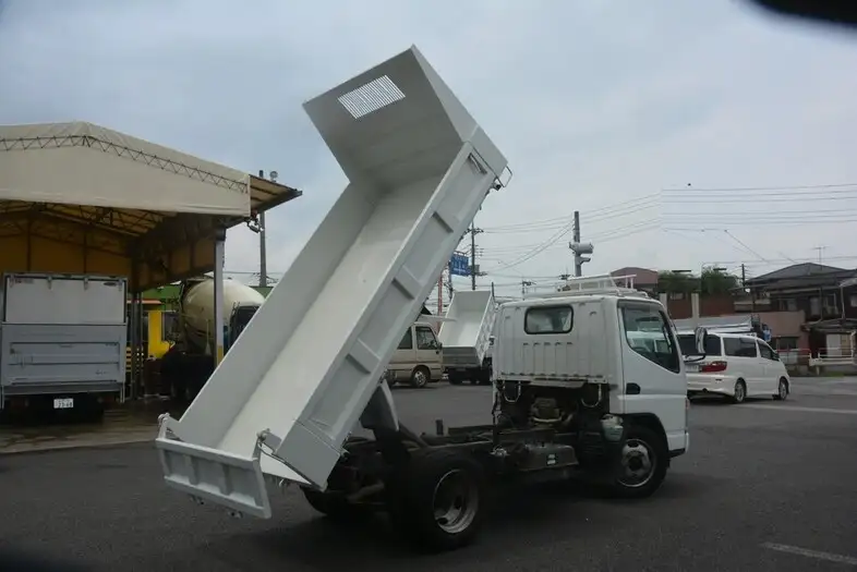 三菱 キャンター 小型 ダンプ PA-FE71DBD H17の中古トラック画像6