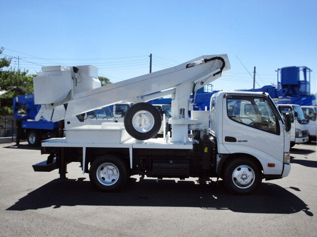 日野 デュトロ 小型 高所・建柱車 高所作業車 TKG-XZU600X｜画像3