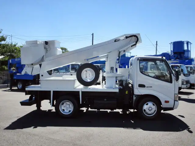 日野 デュトロ 小型 高所・建柱車 高所作業車 TKG-XZU600Xの中古トラック画像3