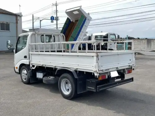 トヨタ ダイナ 小型 平ボディ BKG-XZU304 H22の中古トラック画像4