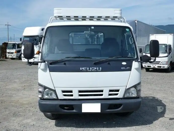 いすゞ エルフ 小型 平ボディ 床鉄板 PB-NPR81ARの中古トラック画像5