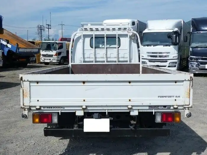 いすゞ エルフ 小型 平ボディ 床鉄板 PB-NPR81ARの中古トラック画像4
