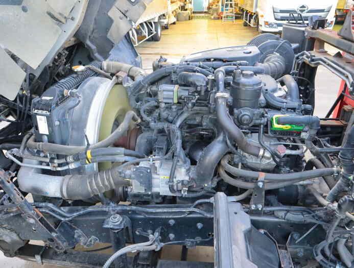 日産UD コンドル 中型 クレーン付 4段 ラジコン｜画像16