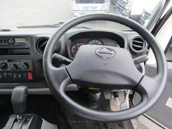 日野 デュトロ 小型 平ボディ 床鉄板 TPG-XZC710Mの中古トラック画像11