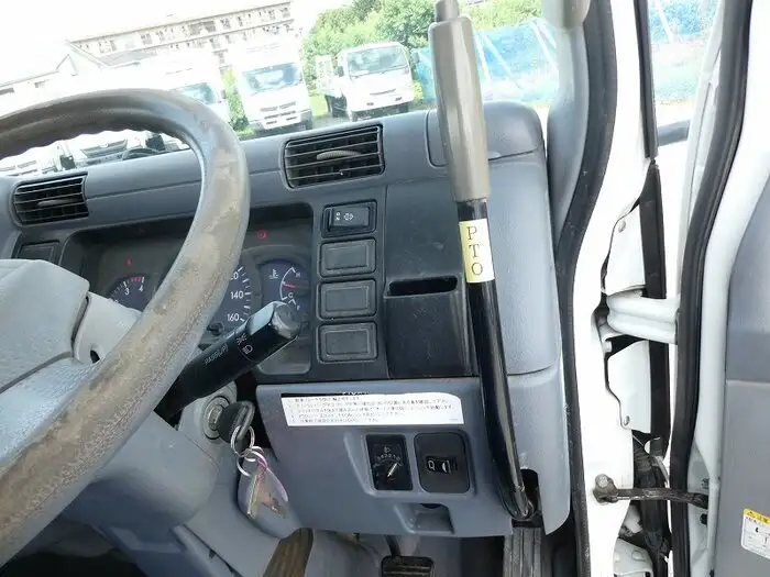 三菱 キャンター 小型 タンク車 散水車 PDG-FE83DYの中古トラック画像8