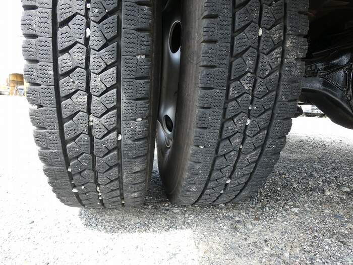 いすゞ エルフ 小型 クレーン付 床鉄板 4段｜画像18