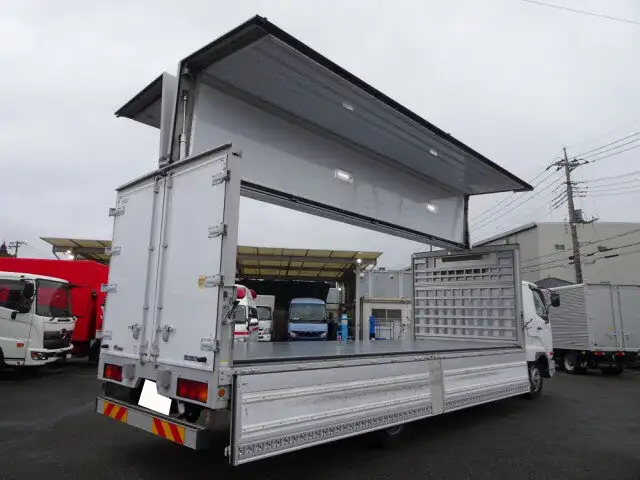 三菱 ファイター 中型/増トン 冷凍冷蔵 冷凍ウイング 低温の中古トラック画像3