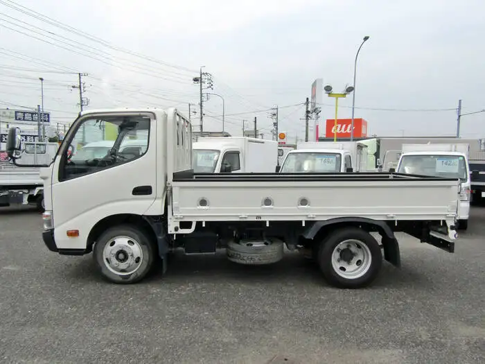 トヨタ ダイナ 小型 平ボディ TKG-XZU605 H26の中古トラック画像2