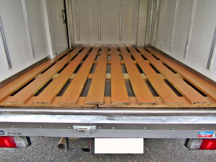 トヨタ タウンエース 小型 冷凍冷蔵 中温 床ステン｜画像5