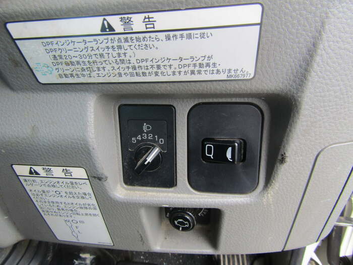 三菱 キャンター 小型 平ボディ TPG-FEB90 H28の中古トラック画像15