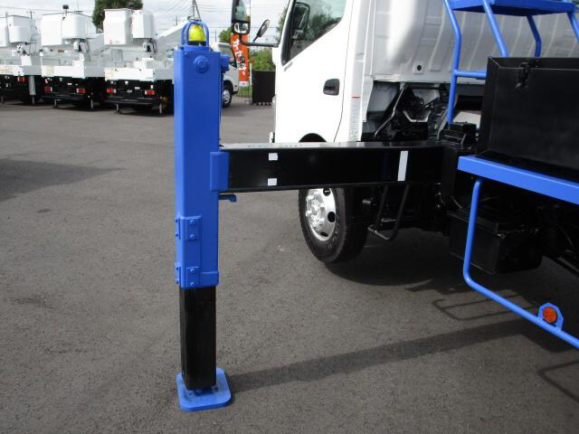 日野 デュトロ 小型 高所・建柱車 高所作業車 TKG-XZU710M｜画像14