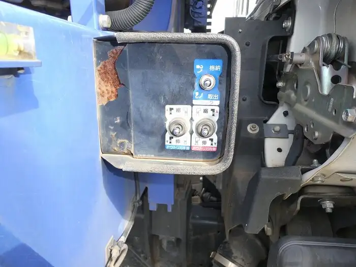 日産UD コンドル 小型 クレーン付 床鉄板 3段の中古トラック画像12