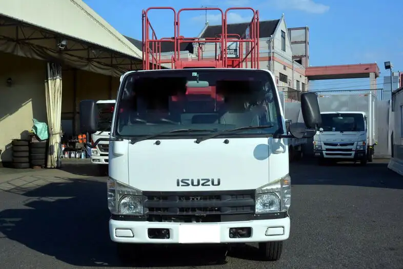いすゞ エルフ 小型 高所・建柱車 高所作業車 PDG-NKR85YNの中古トラック画像2