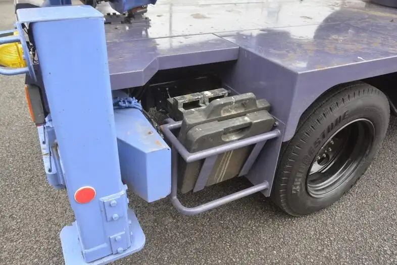 いすゞ エルフ 小型 高所・建柱車 高所作業車 PB-NKR81Nの中古トラック画像18