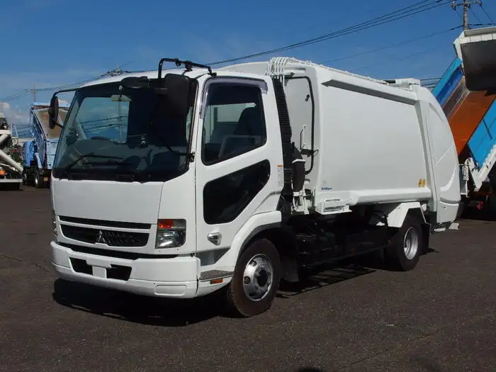 三菱 ファイター 中型/増トン パッカー車 プレス式 PDG-FK71Fの中古トラック画像1