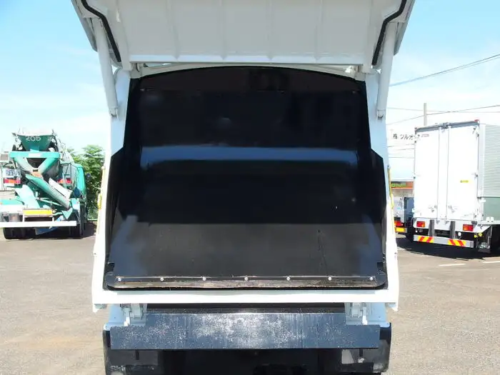 三菱 ファイター 中型/増トン パッカー車 プレス式 PDG-FK71Fの中古トラック画像6