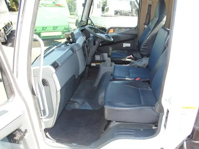 三菱 ファイター 中型/増トン パッカー車 プレス式 PDG-FK71Fの中古トラック画像13