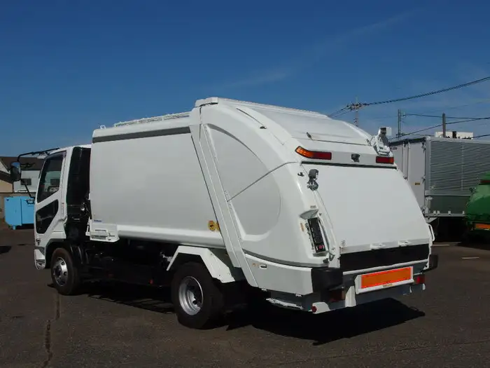 三菱 ファイター 中型/増トン パッカー車 プレス式 PDG-FK71Fの中古トラック画像3