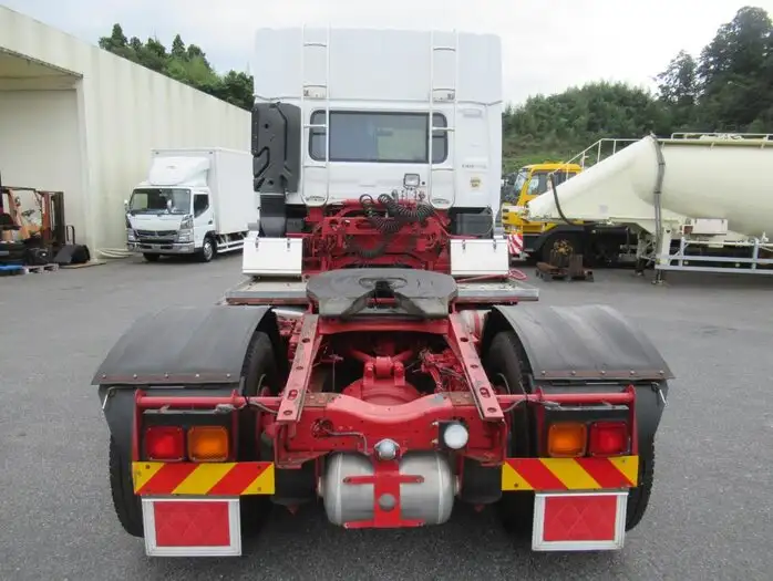 日産UD クオン 大型 トラクター ハイルーフ 1デフの中古トラック画像3