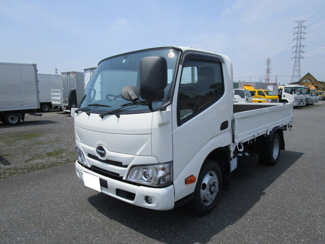 日野 デュトロ 小型 平ボディ 10尺 2RG-XZU605M