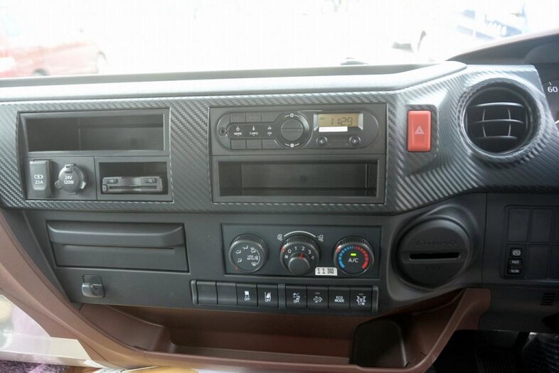 日野 レンジャー 中型 パッカー車 プレス式 2KG-FC2ABA｜画像9