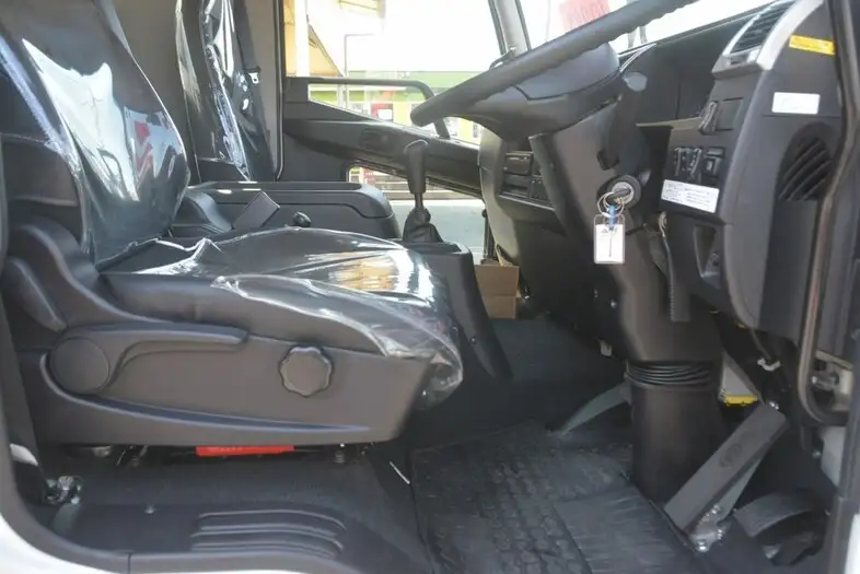 三菱 ファイター 中型/増トン パッカー車 プレス式 2KG-FK72FZの中古トラック画像5