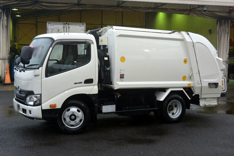 日野 デュトロ 小型 パッカー車