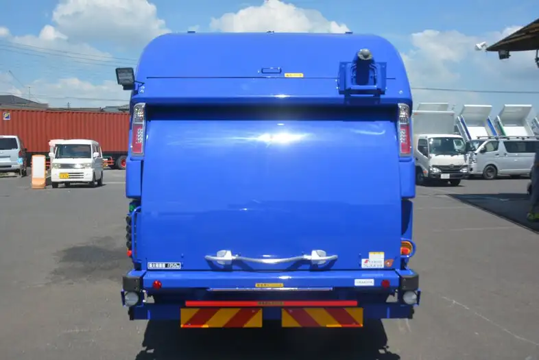 三菱 ファイター 中型/増トン パッカー車 プレス式 2KG-FK72Fの中古トラック画像4