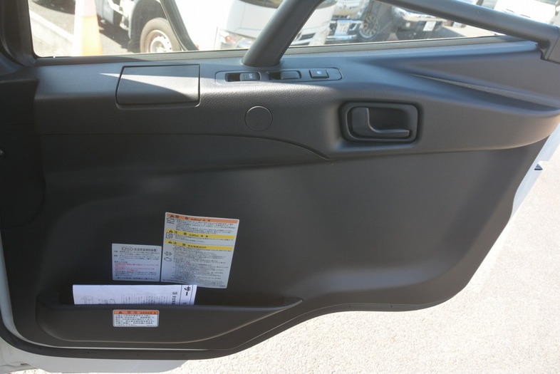 三菱 ファイター 中型 平ボディ ベッド 2KG-FK62F｜画像12
