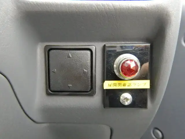 マツダ ボンゴ 小型 冷凍冷蔵 低温 サイドドアの中古トラック画像9