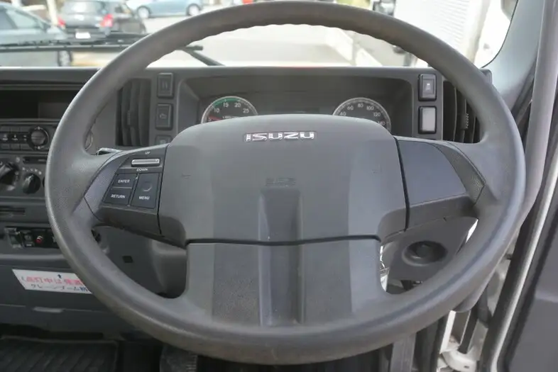 いすゞ フォワード 中型/増トン クレーン付 4段 ラジコンの中古トラック画像8