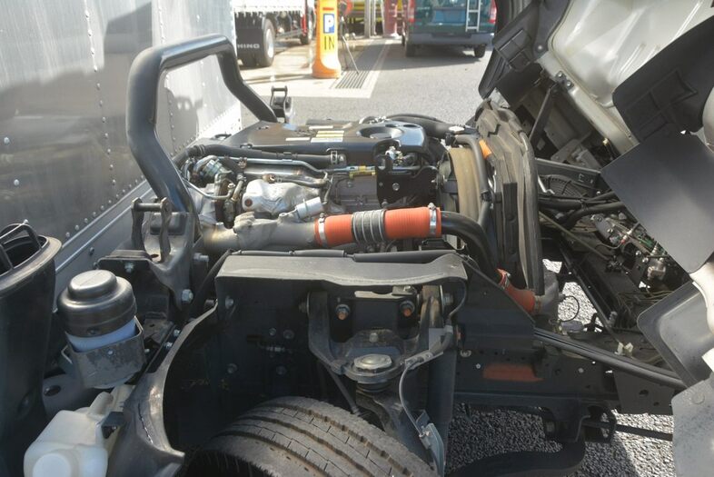 いすゞ エルフ 小型 アルミバン サイドドア TRG-NPR85AN｜画像18