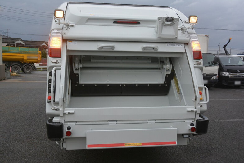 三菱 キャンター 小型 パッカー車 プレス式 2PG-FEAV0｜画像9