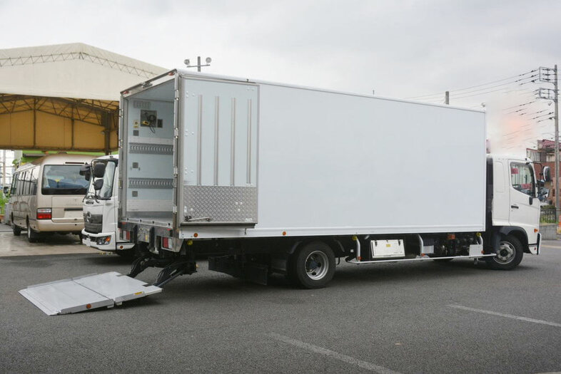 日野 レンジャー 中型/増トン 冷凍冷蔵 ワイド
