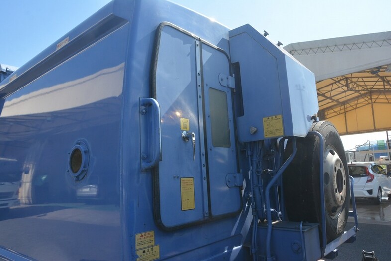 いすゞ エルフ 小型 パッカー車 プレス式 BKG-NMR85AN｜画像14