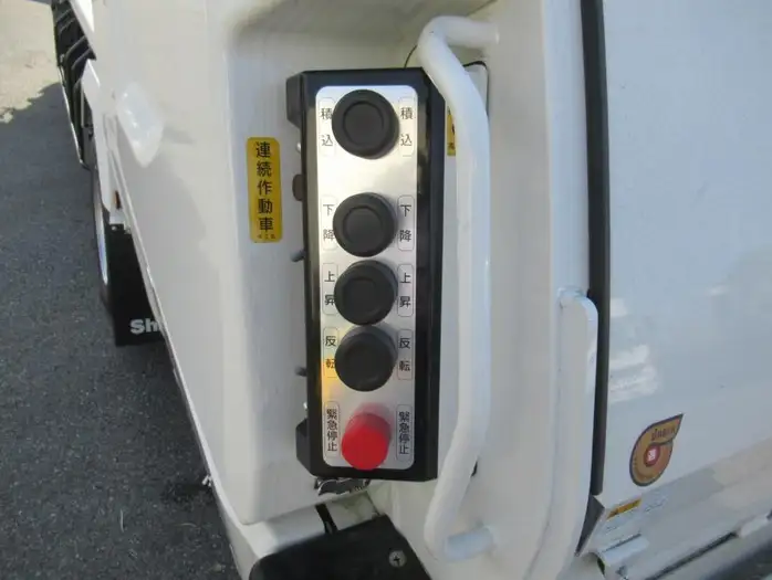 日野 レンジャー 中型/増トン パッカー車 プレス式 2KG-FC2ABAの中古トラック画像15