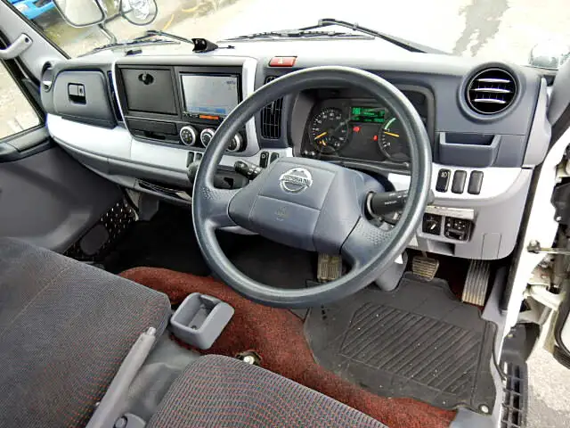 日産 アトラス 小型 平ボディ アルミブロック TPG-FBA5Wの中古トラック画像10