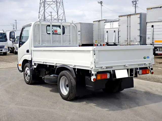 トヨタ ダイナ 小型 平ボディ TKG-XZU675 H27の中古トラック画像2