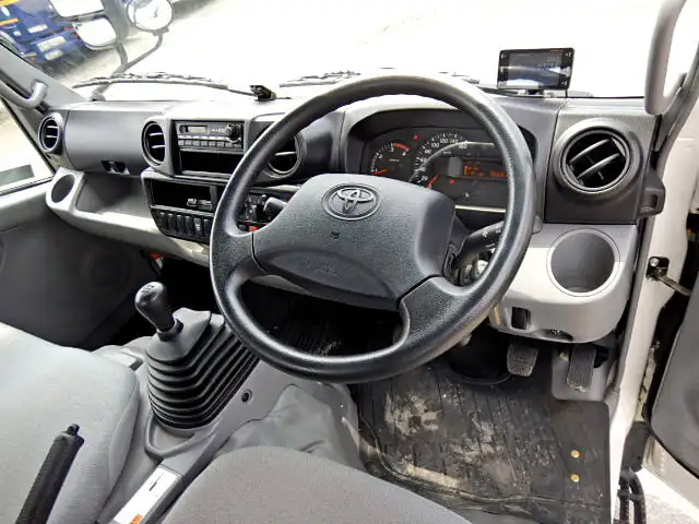 トヨタ ダイナ 小型 平ボディ TKG-XZU675 H27の中古トラック画像10