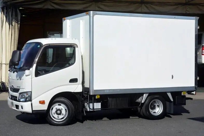 トヨタ ダイナ 小型 冷凍冷蔵 中温 床ステン の中古トラック【車両No.115620】