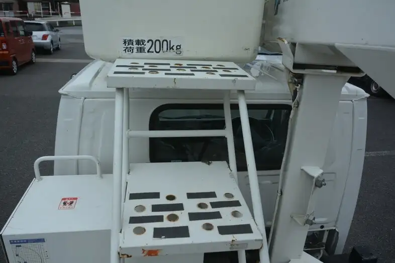 いすゞ エルフ 小型 高所・建柱車 高所作業車 TKG-NKR85ANの中古トラック画像9