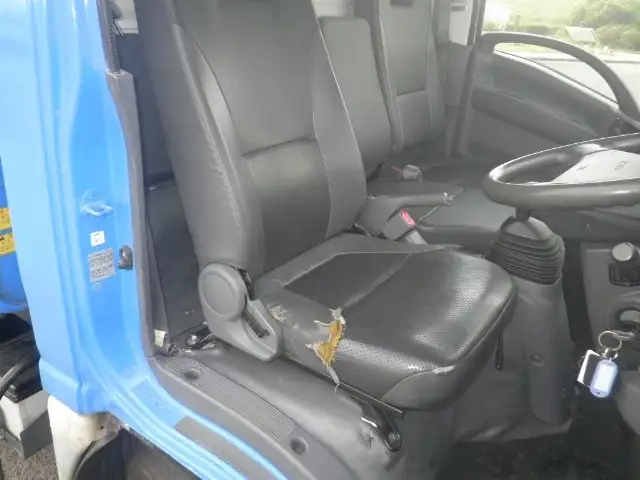 いすゞ エルフ 小型 パッカー車 プレス式 SKG-NMR85Nの中古トラック画像6