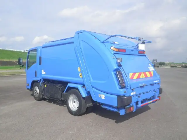 いすゞ エルフ 小型 パッカー車 プレス式 SKG-NMR85Nの中古トラック画像3