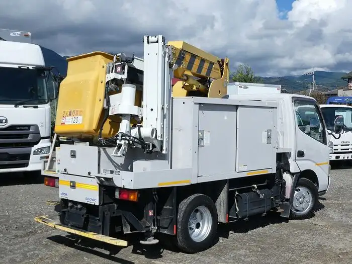 トヨタ ダイナ 小型 高所・建柱車 高所作業車 電工仕様の中古トラック画像2