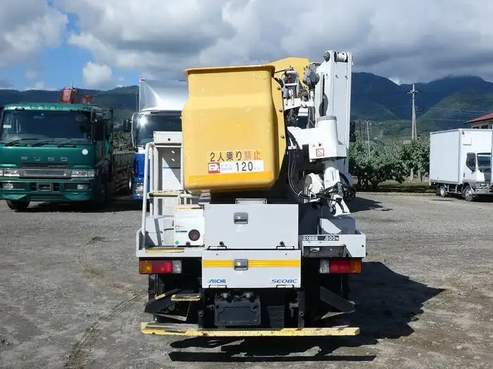 トヨタ ダイナ 小型 高所・建柱車 高所作業車 電工仕様の中古トラック画像4