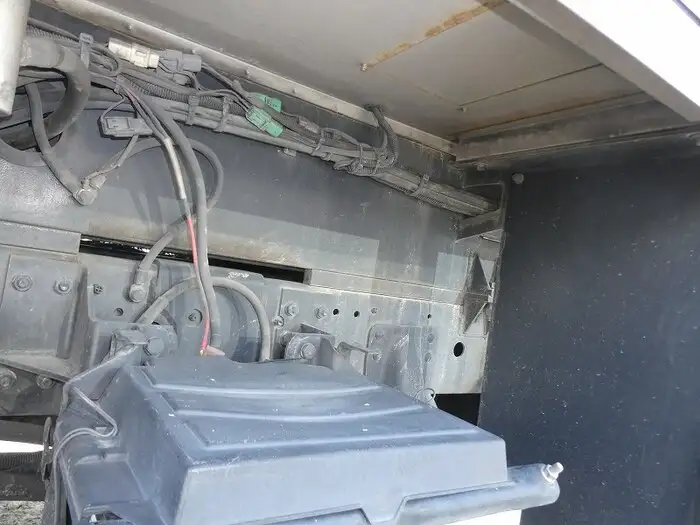 トヨタ ダイナ 小型 高所・建柱車 高所作業車 電工仕様の中古トラック画像像17