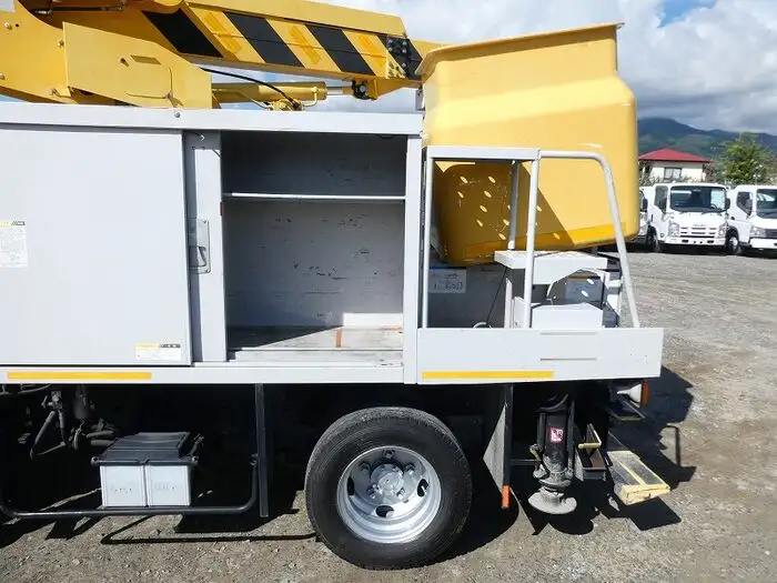 トヨタ ダイナ 小型 高所・建柱車 高所作業車 電工仕様の中古トラック画像11